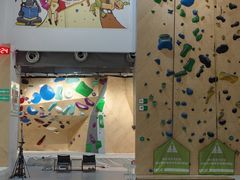 -ROCKPLUS攀岩馆(环宇城店)