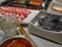 -海底捞火锅鲜切牛肉主题店(长寿路店)