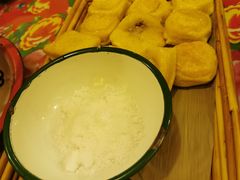 -闯关东东北农家菜(崂山石老人店)