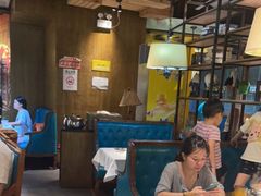 大堂-领鲜活海鲜榴莲自助火锅(东门店)