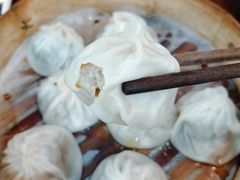 鲜肉汤包-赤酱红油(家乐福店)