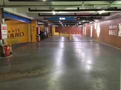 -印象城购物中心-停车场