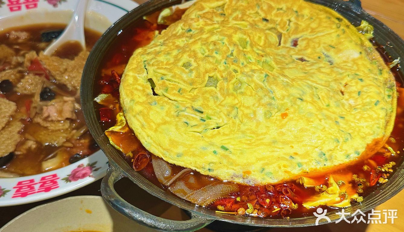 京妞儿美食｜排队一小时‼️只为吃到这口儿重庆冒血旺