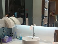 -LensCrafters亮视点(东方新天地店)