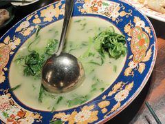 -粤·向群饭店(麓景路店)