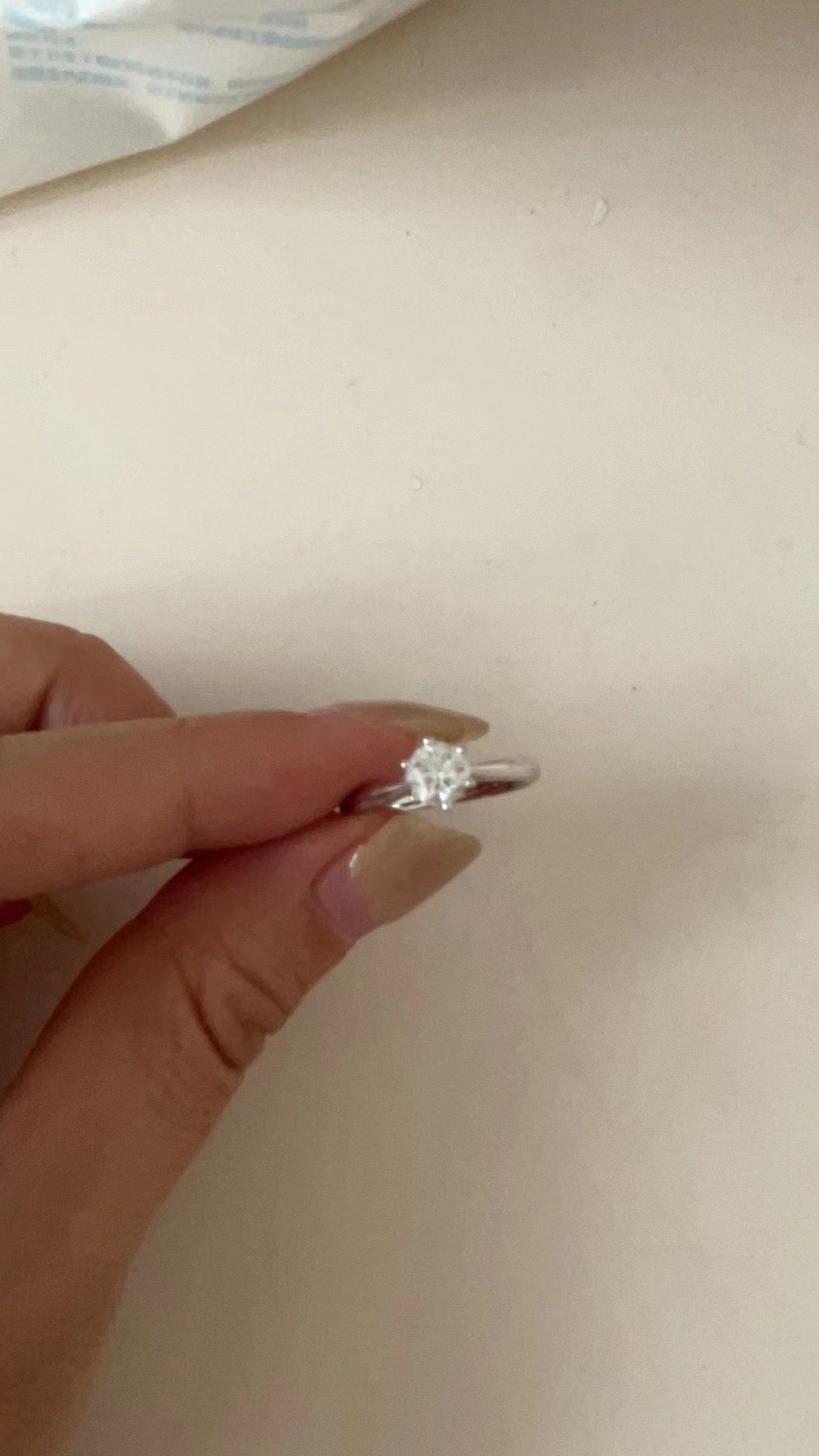 白金钻戒回收值钱吗