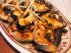 当红容干蒸鳗鱼-小粤楼·怀旧粤菜(万辉国际广场店)