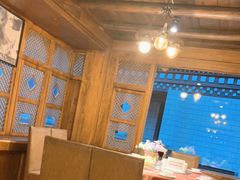 大堂-桑吉林新派藏餐·汤锅·川菜