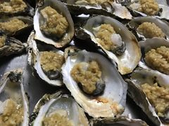 -蚝哥花姐湛江烤生蚝(美丽湾市场店)
