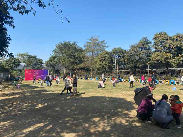 乐祈农场(番禺店)-"不得不说这里是个带娃好地方,看孔雀看马喂..."-大