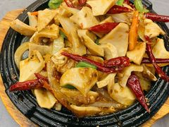 -金龙烧烤·牛肉面(西塔店)