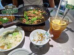 -费大厨辣椒炒肉(黄兴中心广场店)