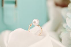 -威德钻石-克拉钻大本营(南京东路店)