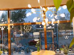 -ZING COFFEE 镜咖啡