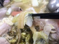 -泸州酸菜豆花火锅川师店