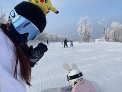 -中旅松花湖滑雪场