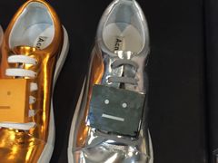 -Acne Studios(芮欧百货店)