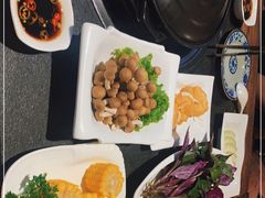 -大匠工房古船木艺术餐厅·猪肚鸡专门店(长白仙岛店)