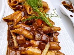 茄子肉丁炒意粉-梧桐