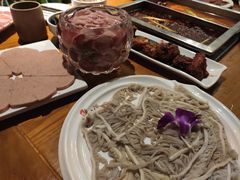 -小牛叔鲜切牛肉·火锅·烤肉自助(公济桥路店)