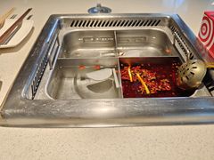 -海底捞火锅鲜切牛肉主题店(长寿路店)