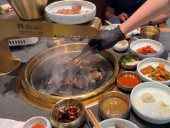 -韩白山·朝鲜族烤牛肉·酱蟹(长宁龙之梦店)