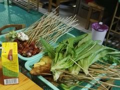 -何氏串串香火锅(翠亨店)