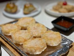 手打原汁鲜虾饼-维园悦谱·海派家常菜(乌鲁木齐南路店)