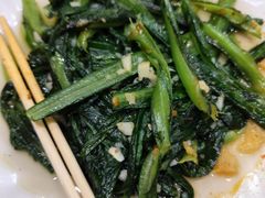 -尕胡才炕锅烤羊肉馆(八一路店)