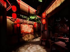 -暴风岛沉浸式体验馆(百联世纪店)