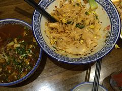 -忆秦时(银泰in77店)