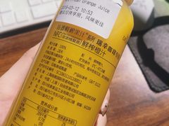 -瑞幸咖啡(绿地新都会9号楼店)