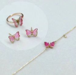 -威德钻石-克拉钻大本营(南京东路店)