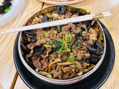笼仔蒸牛肉-蠔爺王志德生蚝馆(金沙湾店)