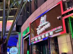 -Famous肥猫墨西哥音乐餐吧(五棵松华熙LIVE店)