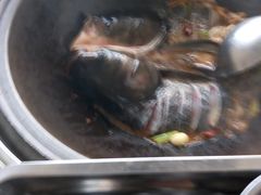 柴锅炖鱼-姥家大锅台水库渔家