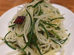 -蒙艾里民族传统菜蒙餐