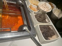 -海底捞火锅(关山保利店)