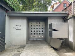 -穹六人间 people 6(岳阳路店)