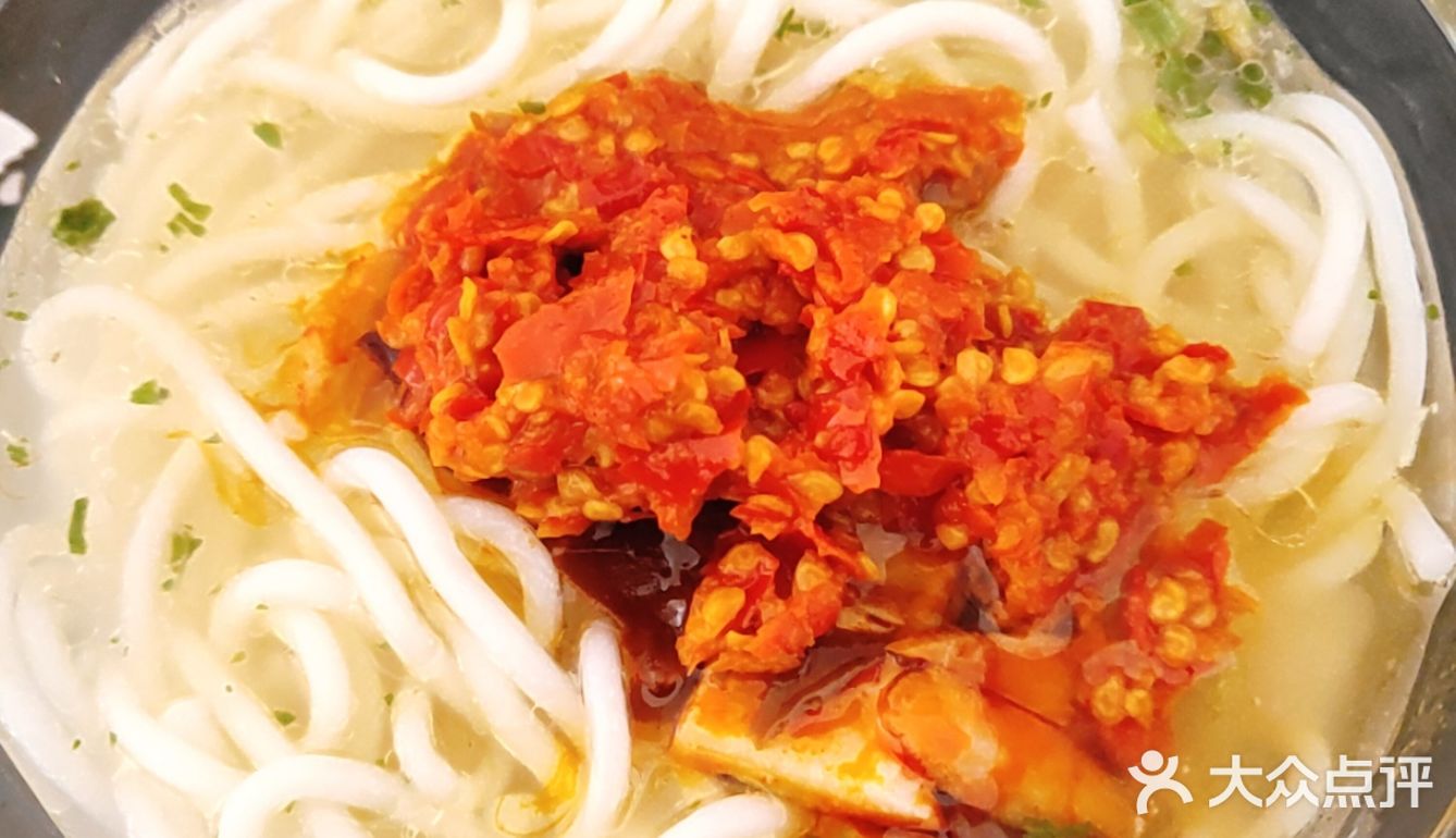 鲜辣口味的 确实优秀 吃得辣的完全可以把汤都喝干