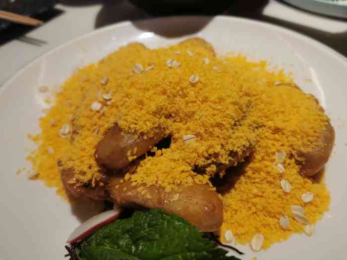 唐·宸阁(曲江创意谷店)-"[薄荷]环境:一到中午人超级超级多 [服.