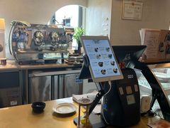 -Me Coffee下午茶艺术空间