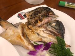 -青瓦餐厅·生鱼片·韩园烤肉(西塔店)