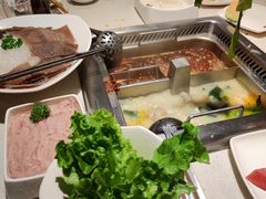 -海底捞火锅鲜切牛肉主题店(长寿路店)