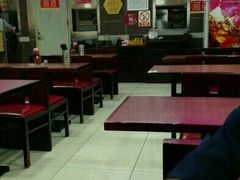 大堂-小杨生煎(成山巴黎春天店)