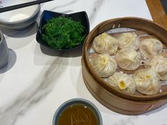 -馋三尺蟹粉小笼(人民广场店)