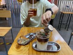 -无牌咖啡&酒馆