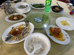 -源海渔村·现捞海鲜(大角湾店)