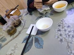 -渝之汇牛肉豌杂面