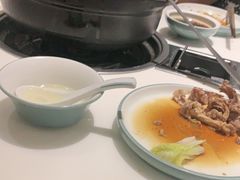 -东椰·海南椰子鸡火锅(朝阳门店)